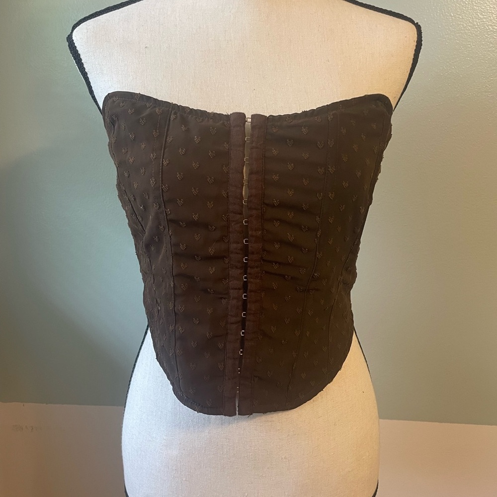 Kendall & Kylie Brown Crop Top